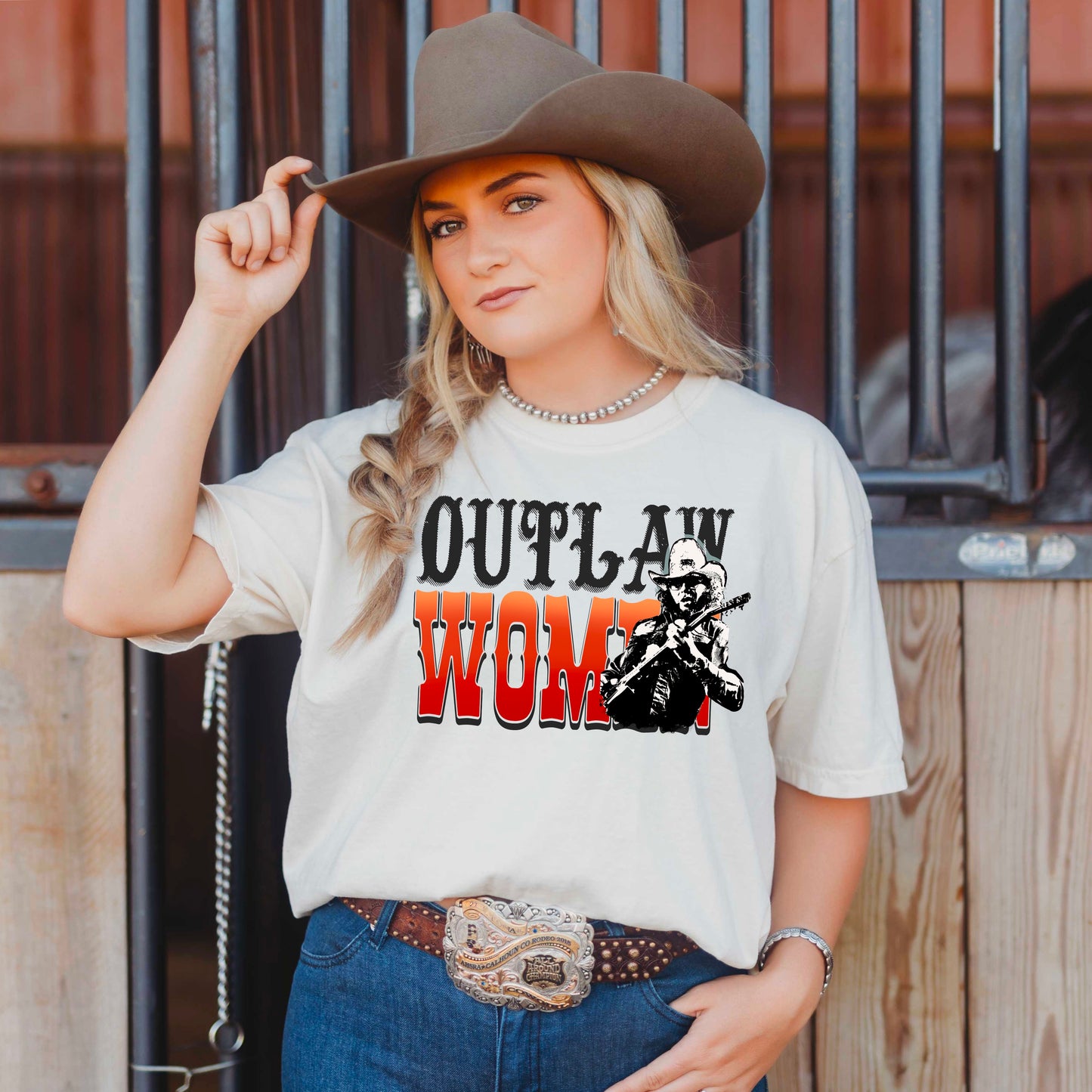 Outlaw Women Orange (DTF) 8846