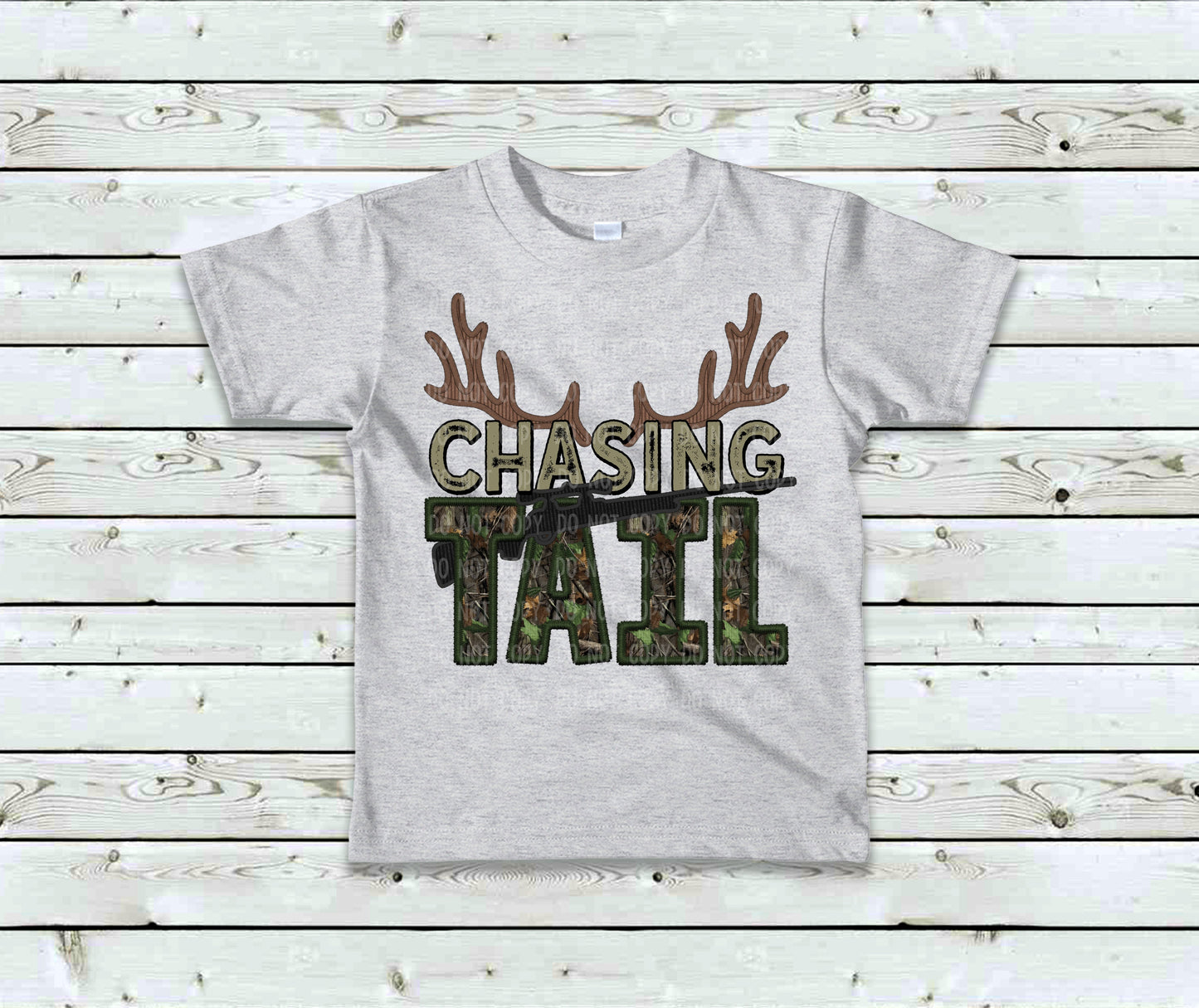CHASING TAIL-FAUX SEQUIN EMBROIDERY (EFFECT) DTF 3617