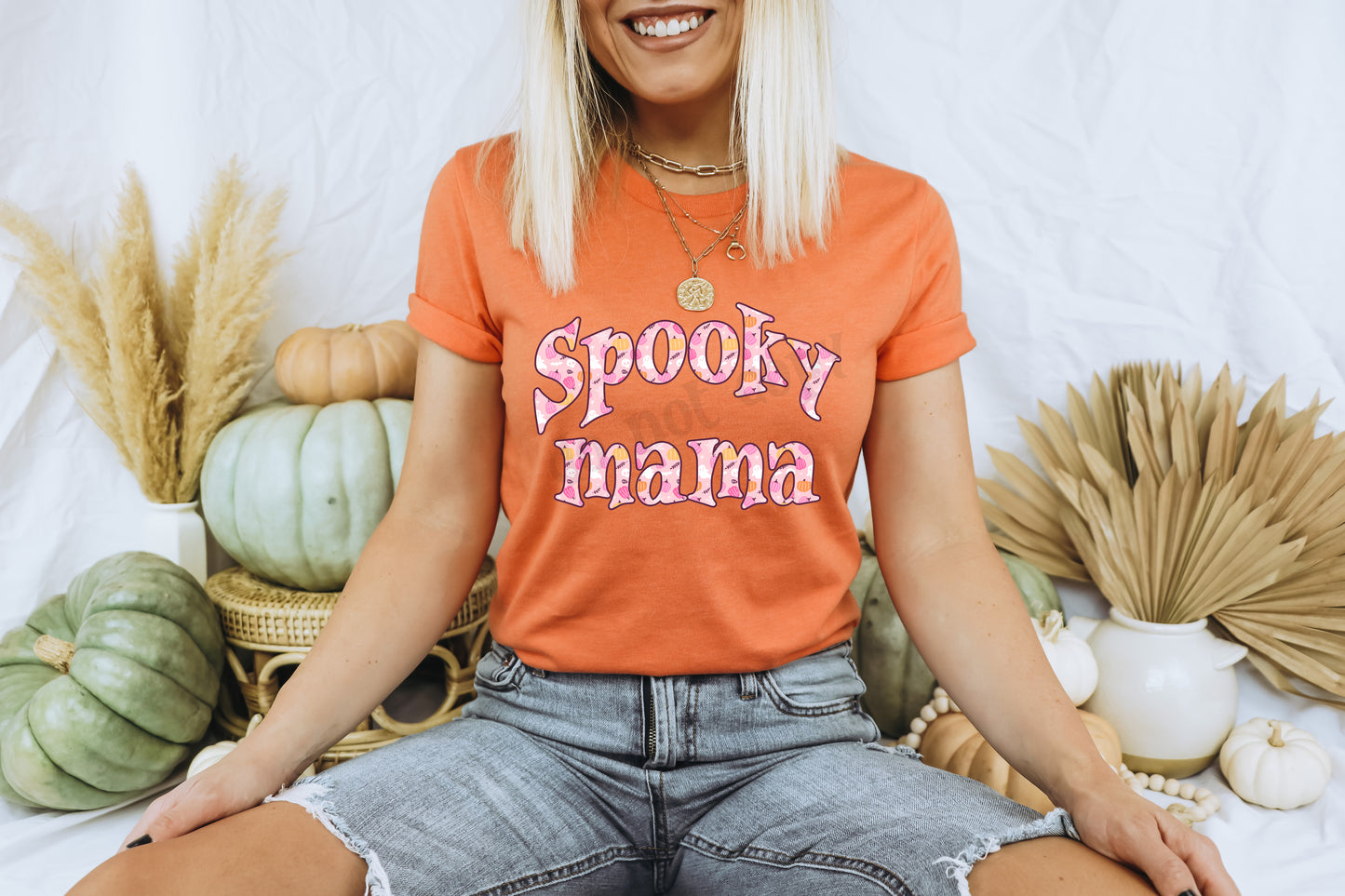 Spooky Mama (DTF) 10-219