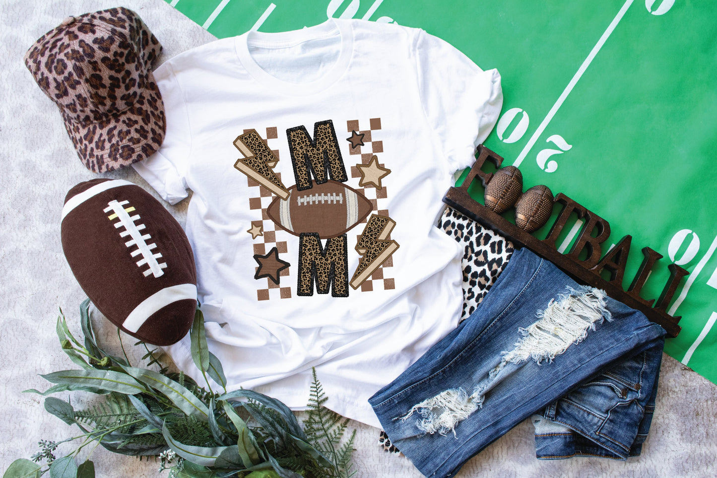 FOOTBALL MOM-FAUX SEQUIN/EMBROIDERY (EFFECT) DTF 3491