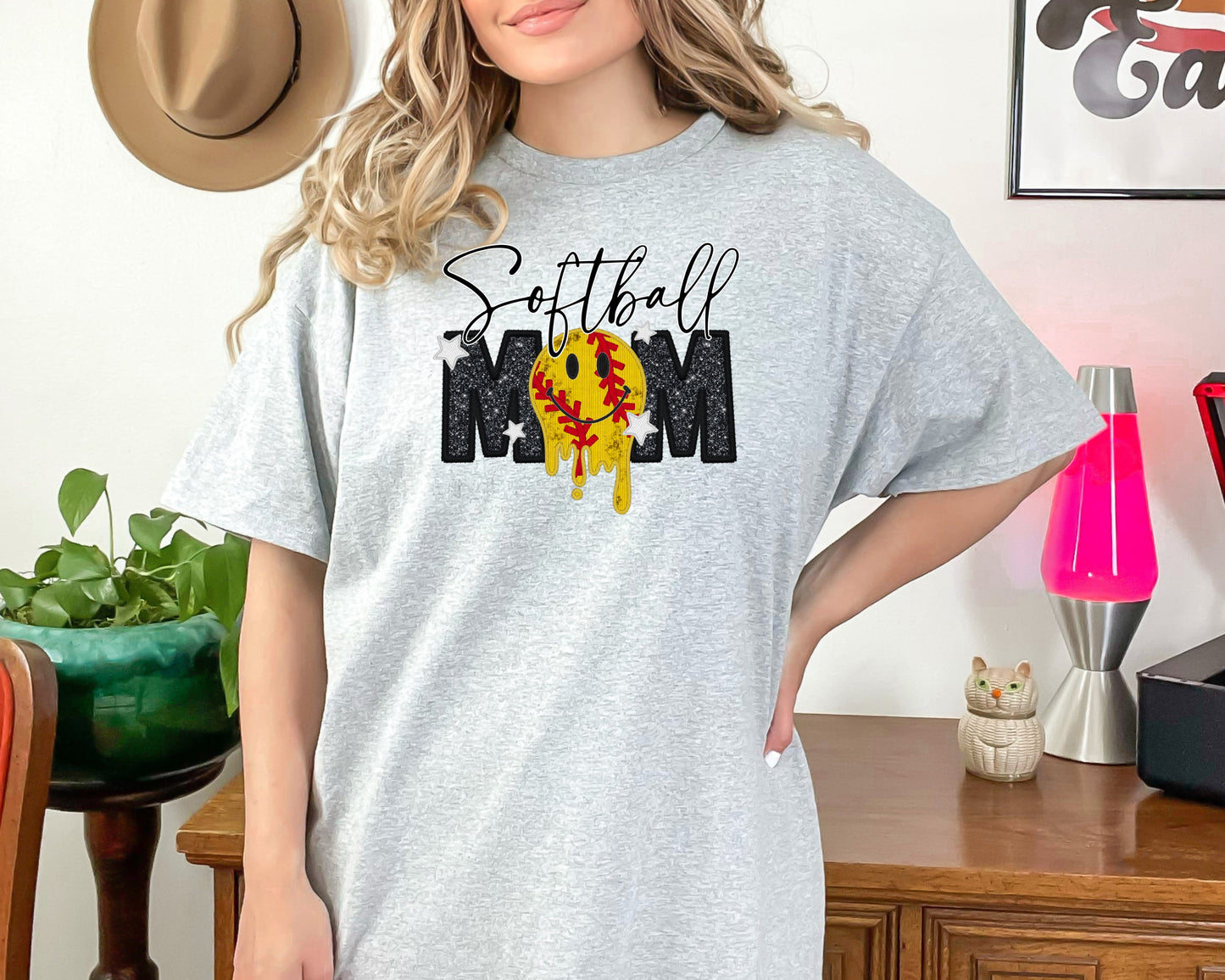 SOFTBALL MOM-FAUX EMBROIDERY (DTF) 3606