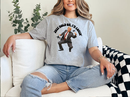 HOLD ON I'M COMIN-TRUMP (GRAPHIC TEE) 987